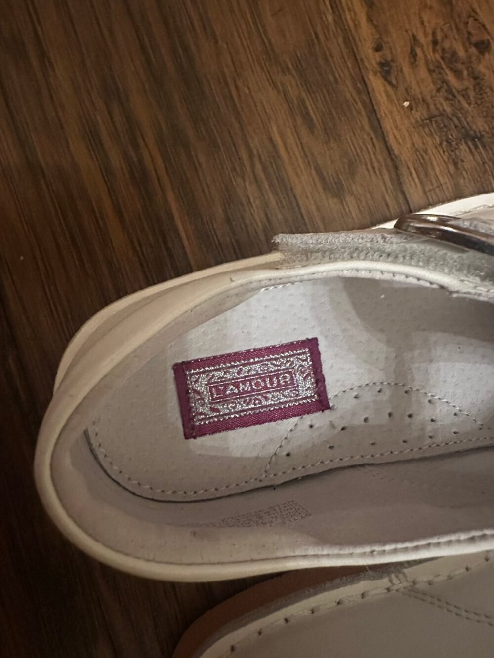 L'Amour Shoes Joy Classic Leather White T-Strap Mary Janes - Picture 6 of 8